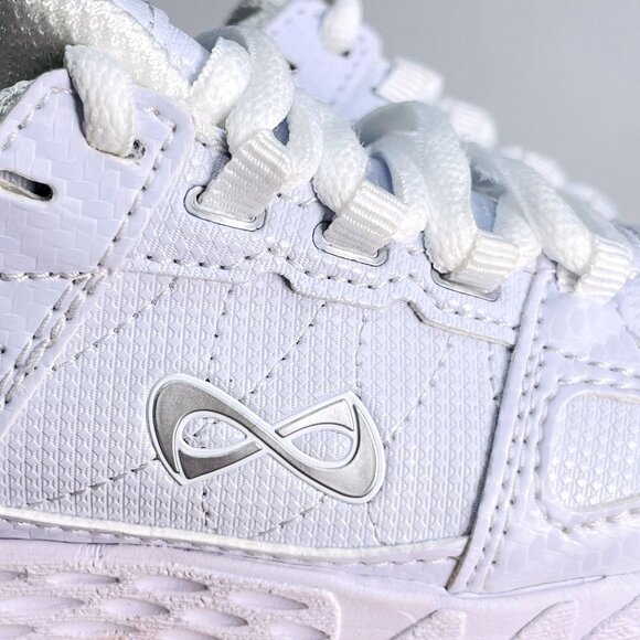 NEW NWOB NFINITY Rival White NF-1013-000 Lace Up Cheer Shoes Y12 Girls Size 12 - Picture 4 of 15